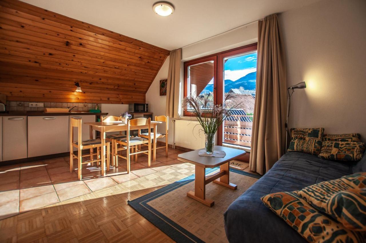 Guest House Alenka Bohinj Extérieur photo