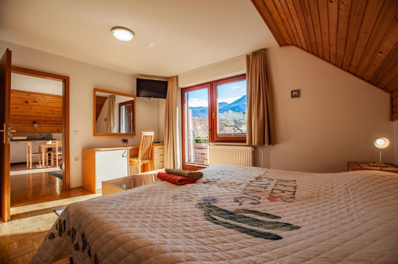 Guest House Alenka Bohinj Extérieur photo