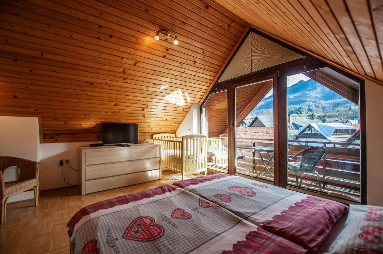 Guest House Alenka Bohinj Extérieur photo