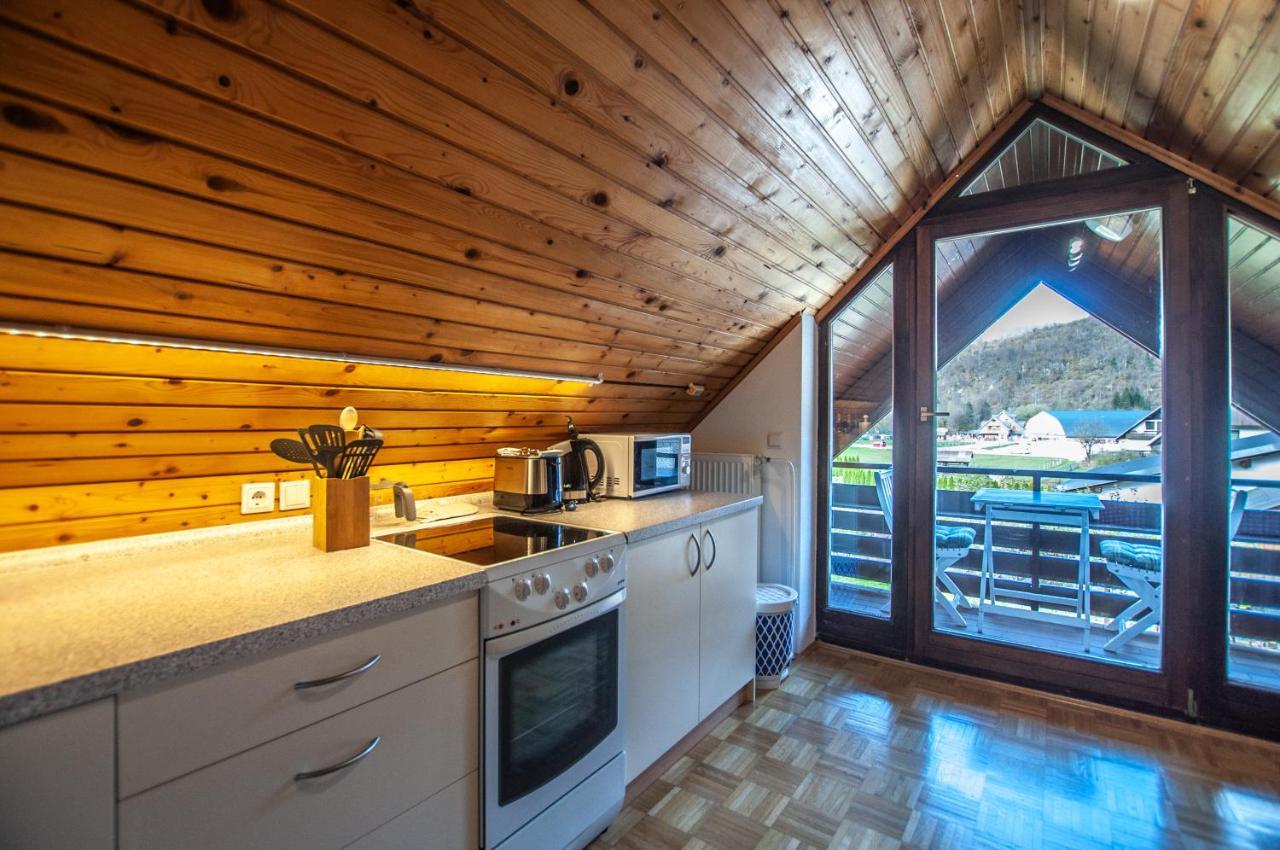 Guest House Alenka Bohinj Extérieur photo